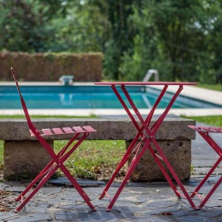 Domaine La Tuilerie Bed & Breakfast Guitres Exterior photo